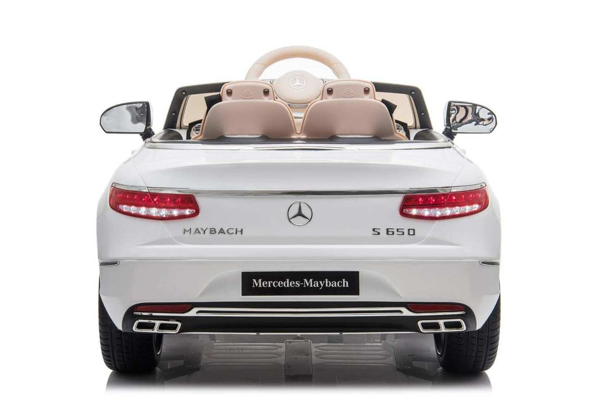 Kids Ride on White Mercedes car with rubber wheels leather seat and mp4