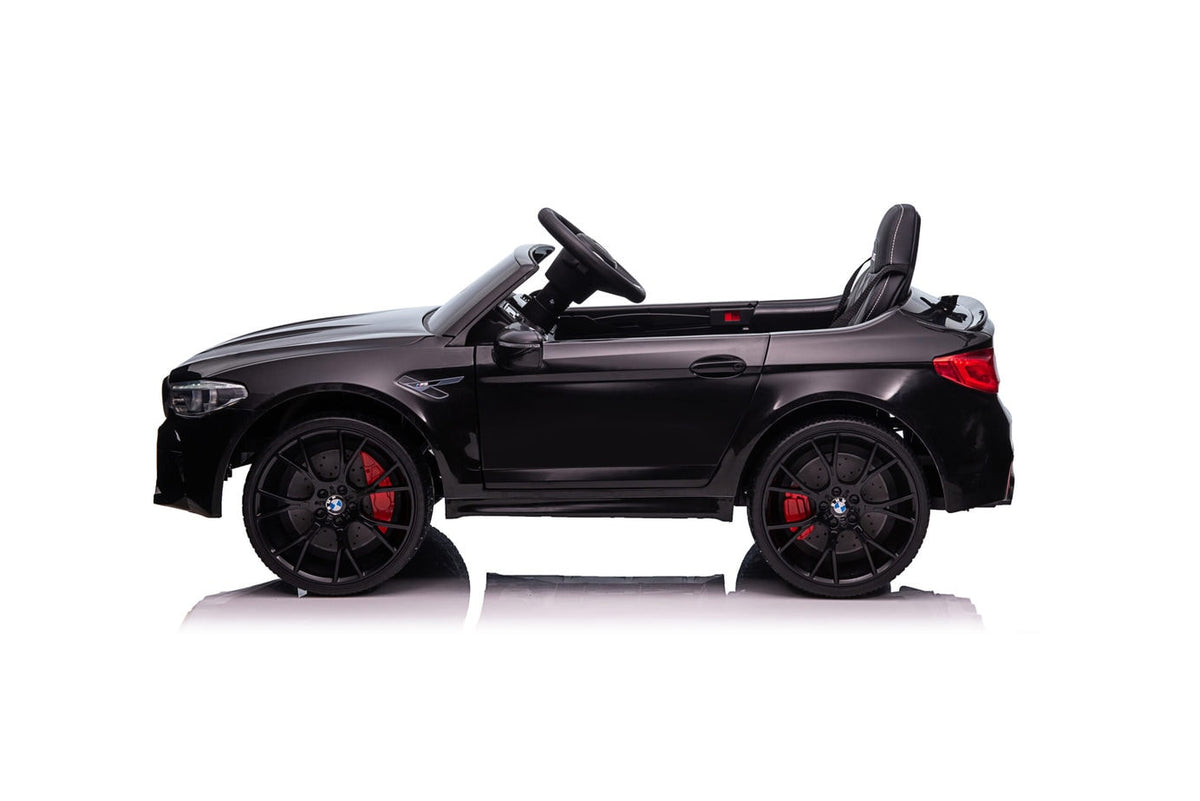 BMW Black Kids electric car