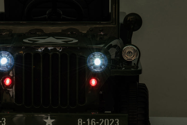 Classic Willys Jeep kids' electric vehicle, multi-terrain tyres