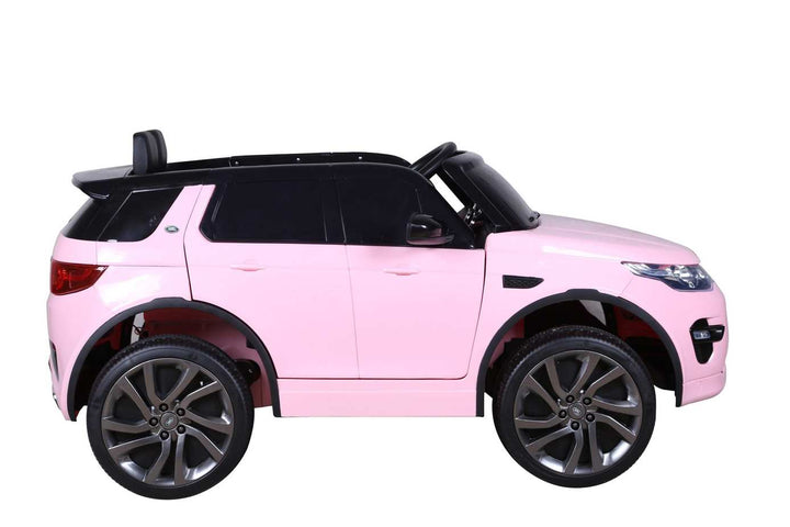 Land Rover Discovery Sport in pink