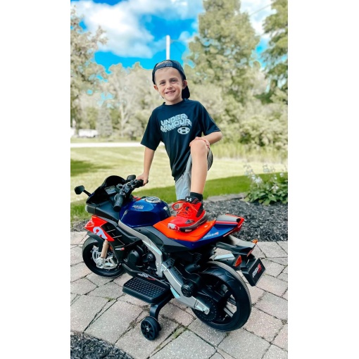 Official Licensed Aprilia RSV4 12V Kids Ride-On Motorbike - Image 9